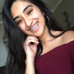 Meet your Posher, Karina